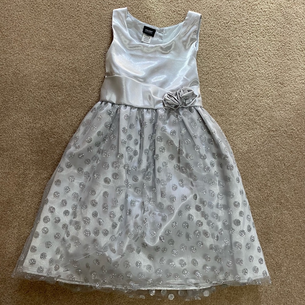 Girls Holiday silver dress size 7/8